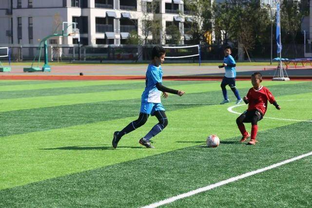 37岁歌唱家龚爽离世，五年来默默承受病痛的坚守感动无数人